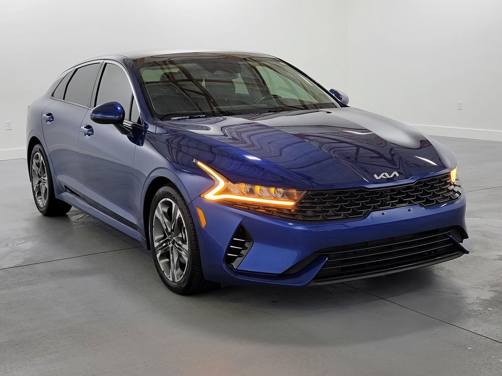Used 2023 Kia K5 EX FWD image 2