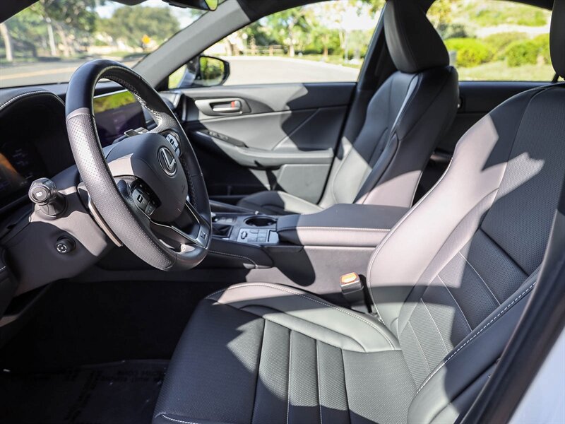 Used 2026 Lexus IS 350 F Sport w/ Accessory Package Z1 RWD image 22