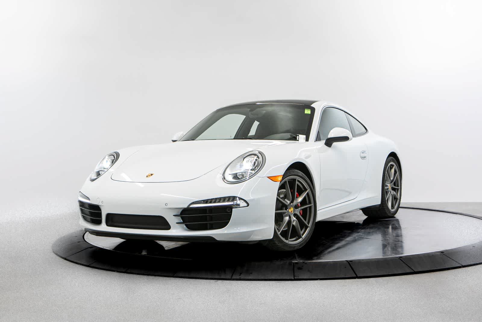 Certified 2016 Porsche 911 Carrera RWD image 1