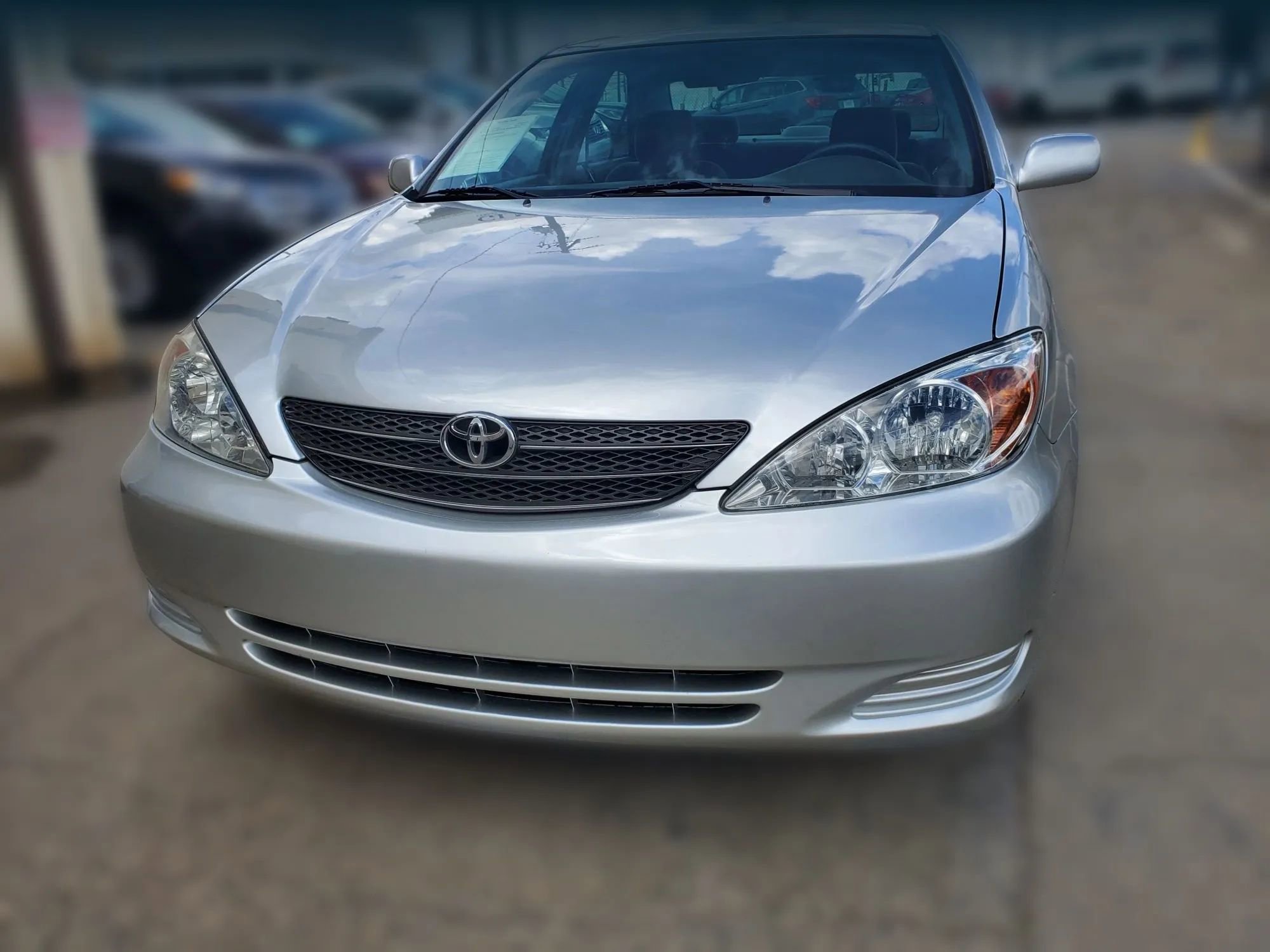 Used 2004 Toyota Camry LE image 14
