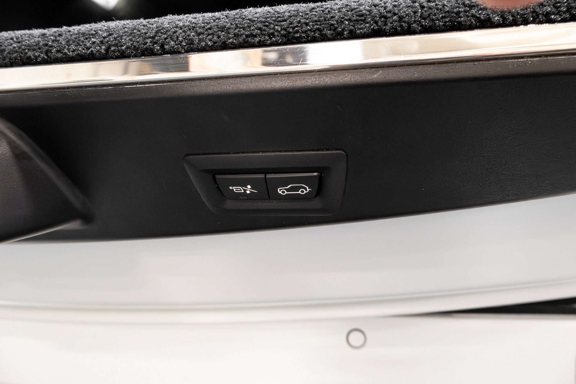Used 2021 Rolls-Royce Cullinan Black Badge AWD/4WD image 61