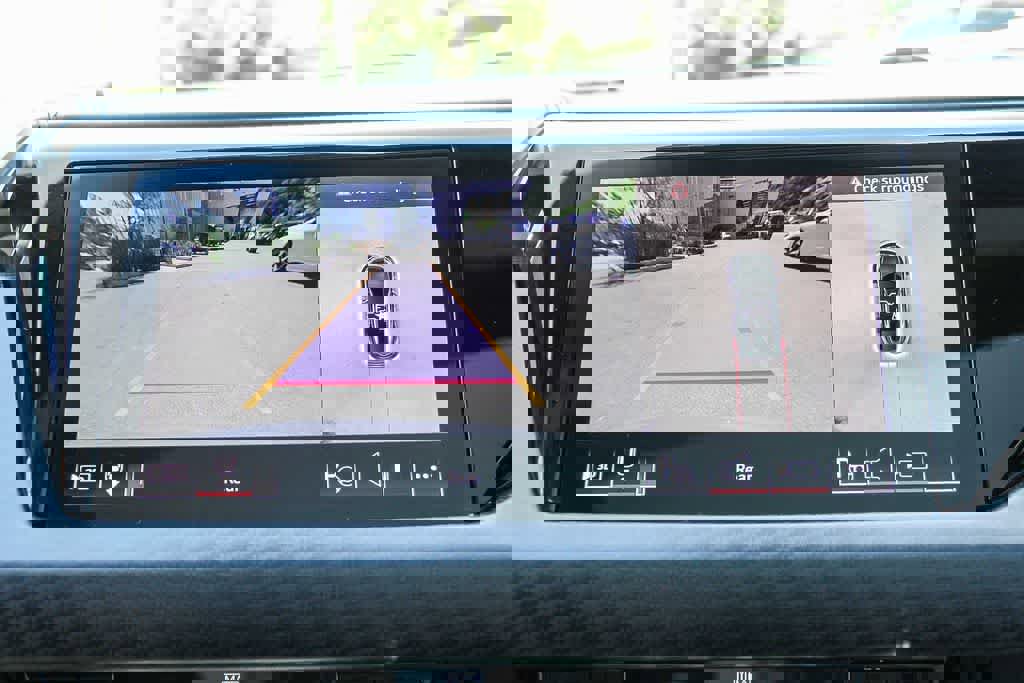 Used 2024 Audi RS e-tron GT w/ Carbon Performance Package image 23