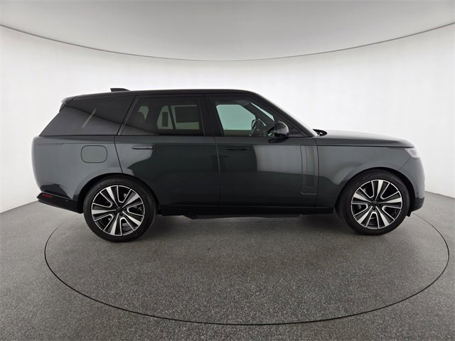 New 2026 Land Rover Range Rover SE image 6