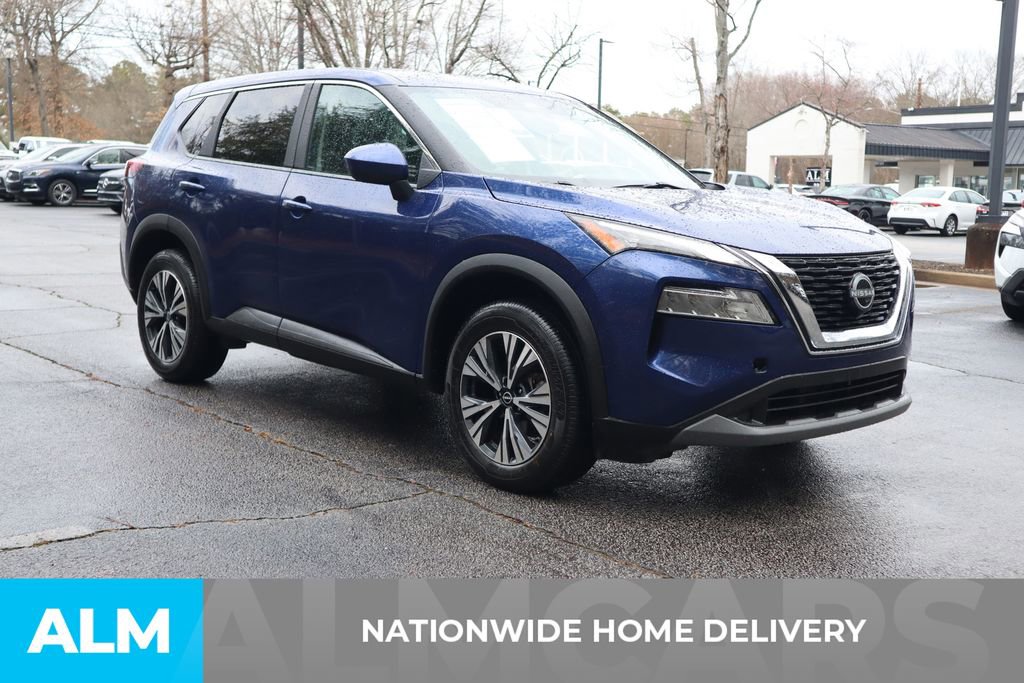 Used 2023 Nissan Rogue SV image 5