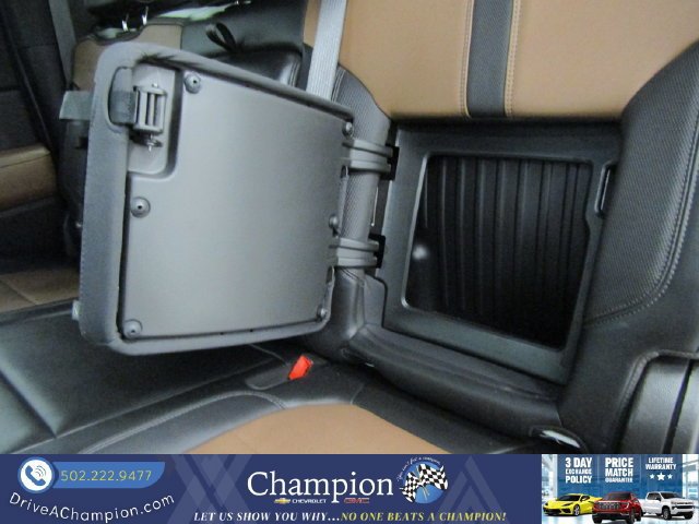 Used 2022 Chevrolet Silverado 3500 High Country w/ Safety Package II AWD/4WD image 28
