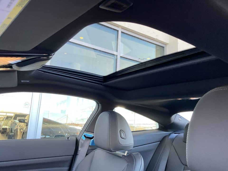 Certified 2026 BMW 430i Coupe w/ M Sport Package RWD image 20