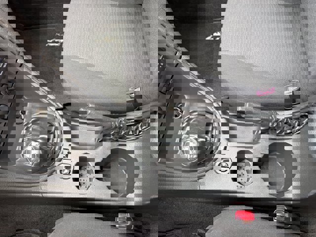 Used 2001 Ford Mustang Deluxe image 13