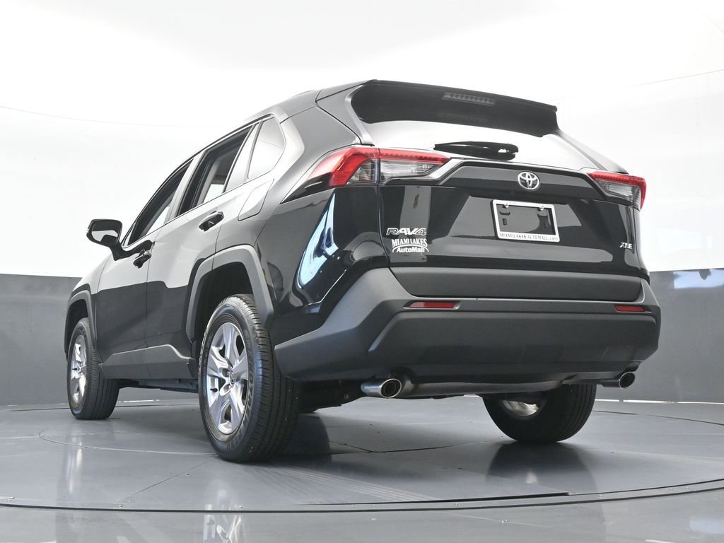 Used 2025 Toyota RAV4 XLE w/ Convenience Package FWD image 55