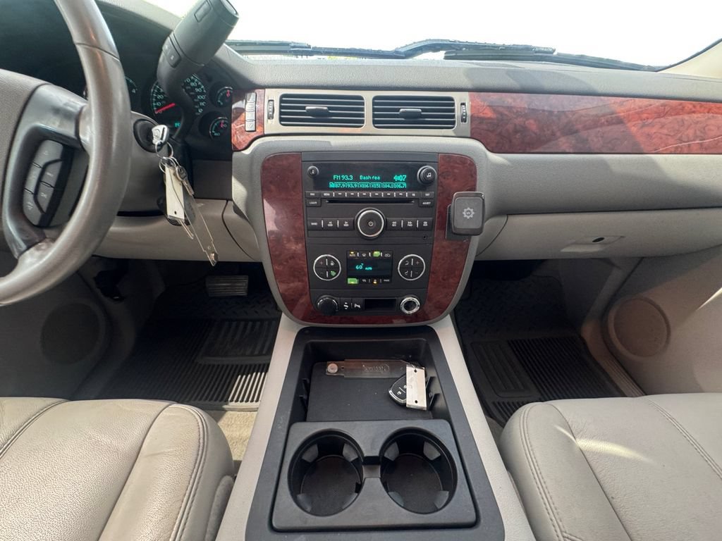 Used 2009 Chevrolet Silverado 3500 LTZ w/ Suspension Package, Off-Road AWD/4WD image 12
