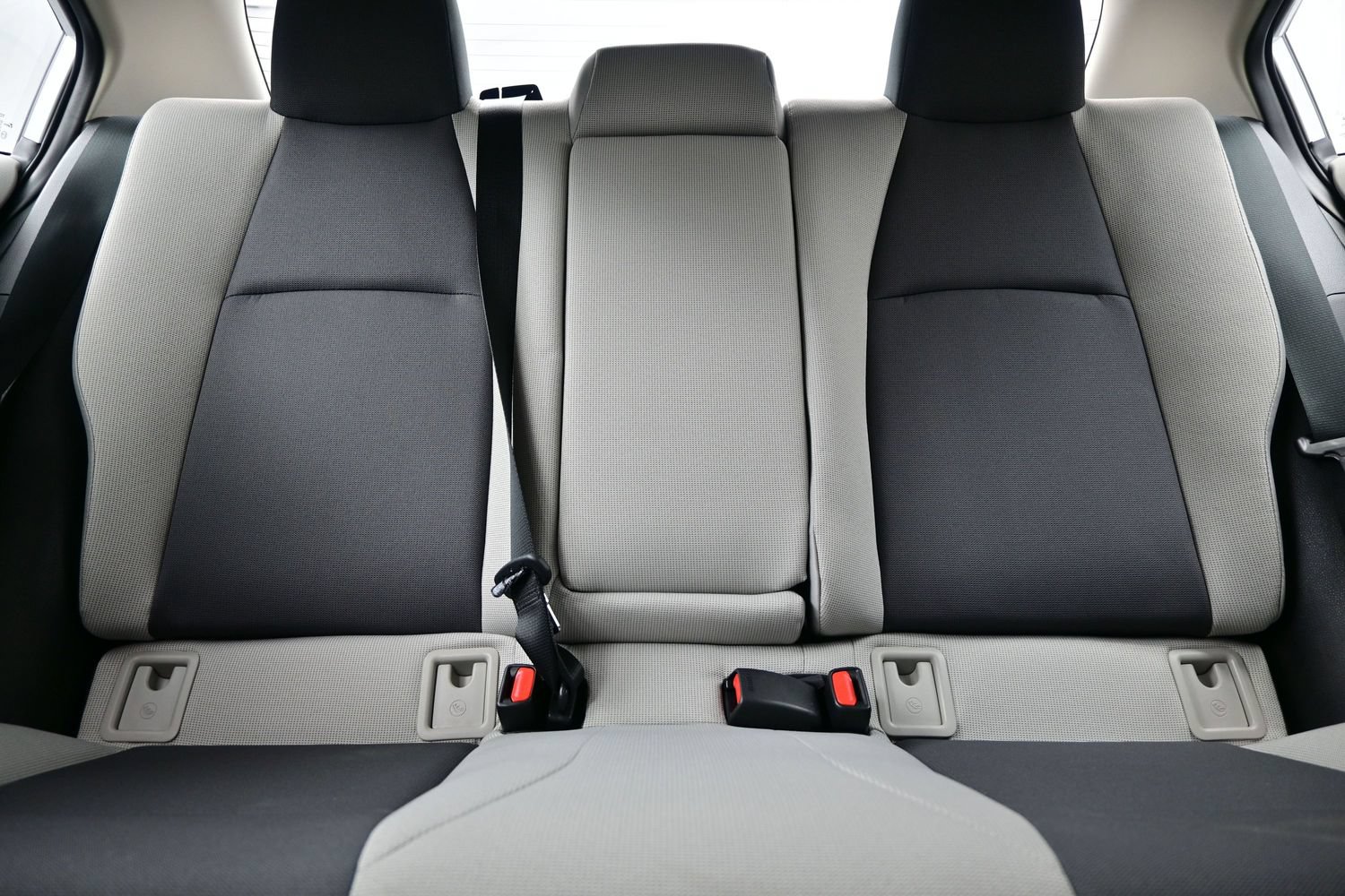 Used 2025 Toyota Corolla LE FWD image 15