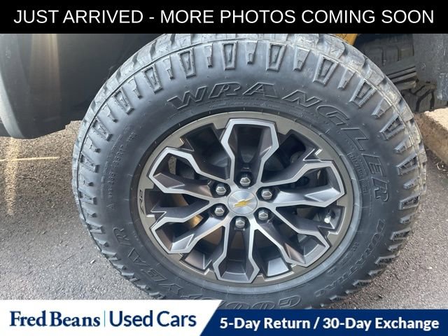 Used 2022 Chevrolet Colorado ZR2 image 12