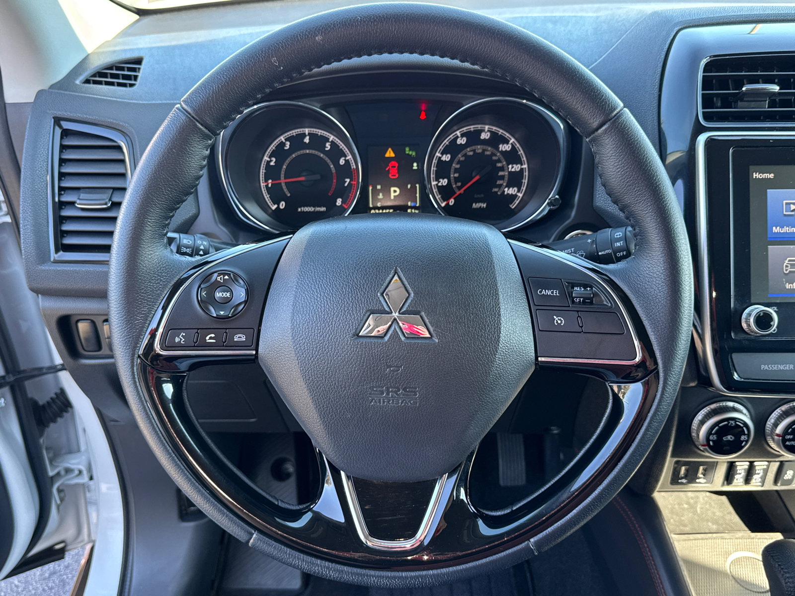 Used 2022 Mitsubishi Outlander Sport SE image 12