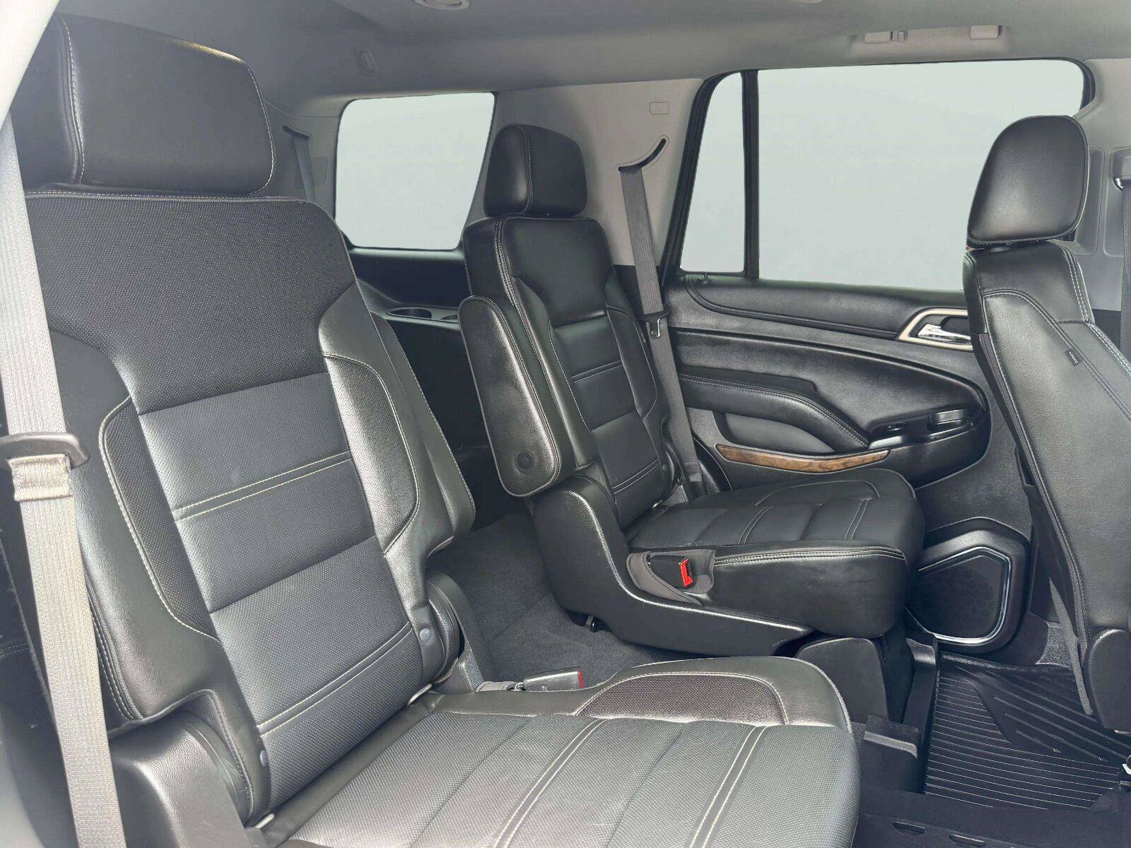 Used 2019 GMC Yukon Denali w/ Denali Ultimate Package AWD/4WD image 57