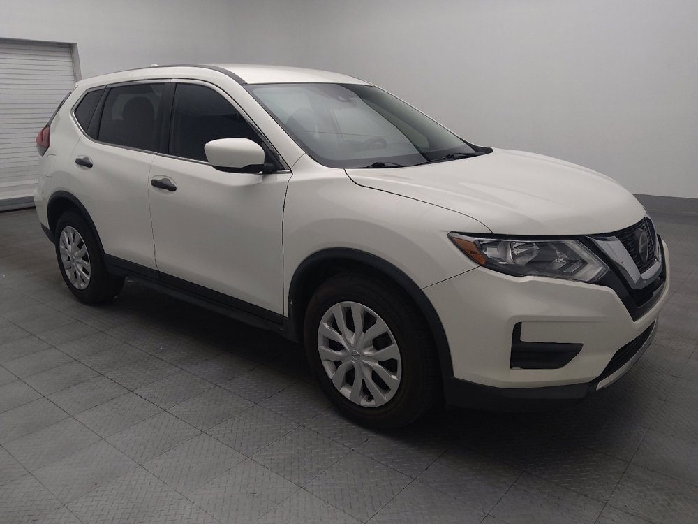 Used 2019 Nissan Rogue S FWD image 11