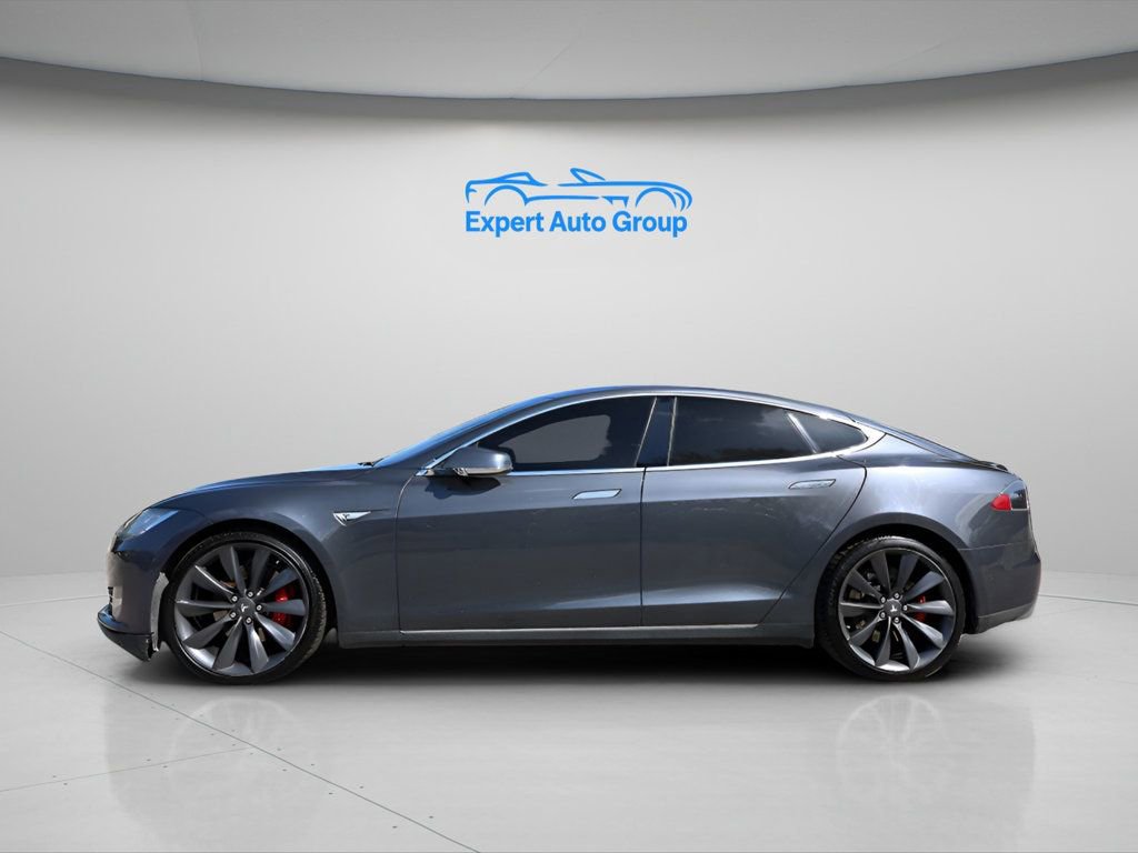 Used 2016 Tesla Model S P90D image 2