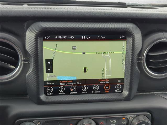 Used 2019 Jeep Wrangler Unlimited Sahara image 11