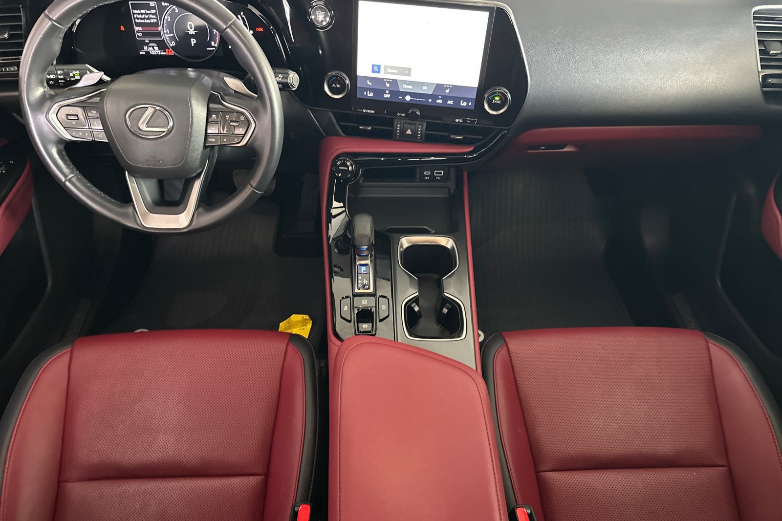 Certified 2025 Lexus NX 250 FWD image 10