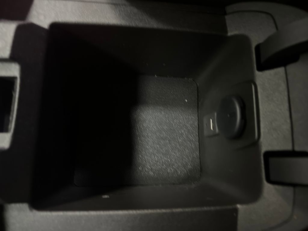 Used 2015 Chevrolet Camaro LT w/ Commemorative Special Edition image 11