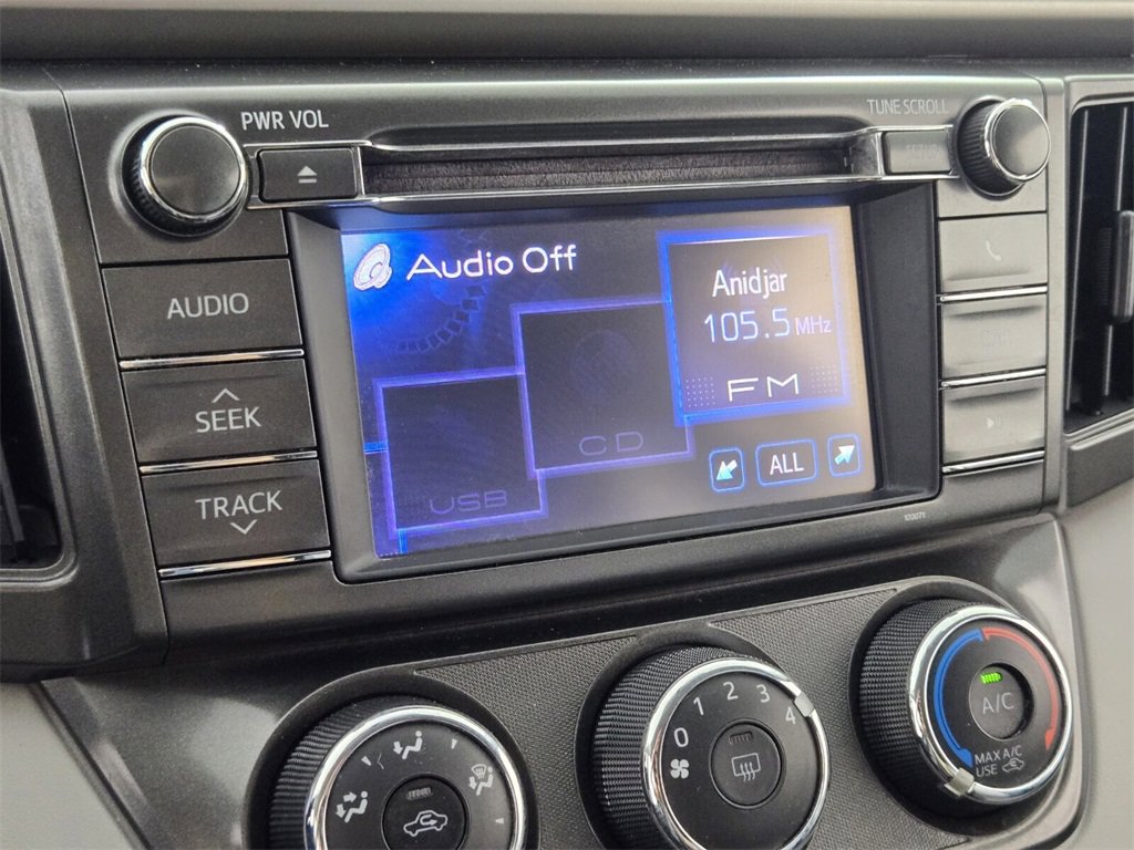 Used 2013 Toyota RAV4 LE image 20