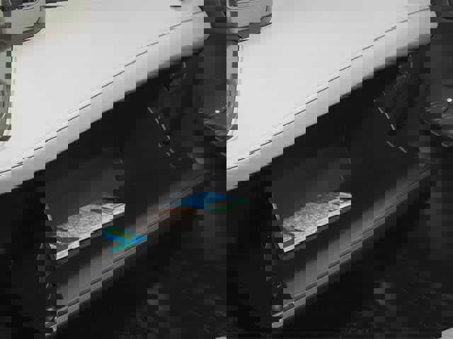 Used 2013 Toyota RAV4 XLE image 12