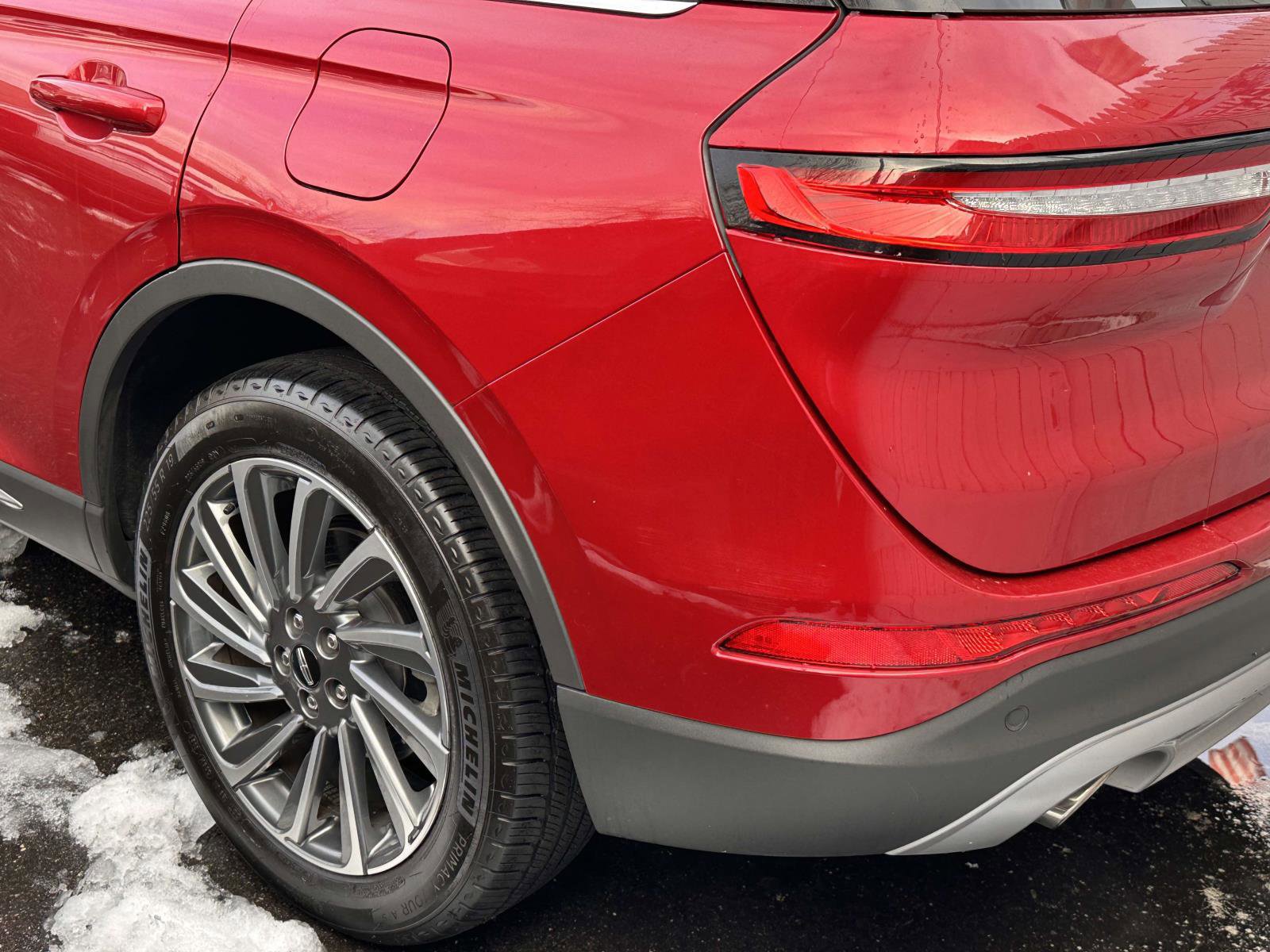 Used 2023 Lincoln Corsair Reserve w/ Equipment Group 201A image 5