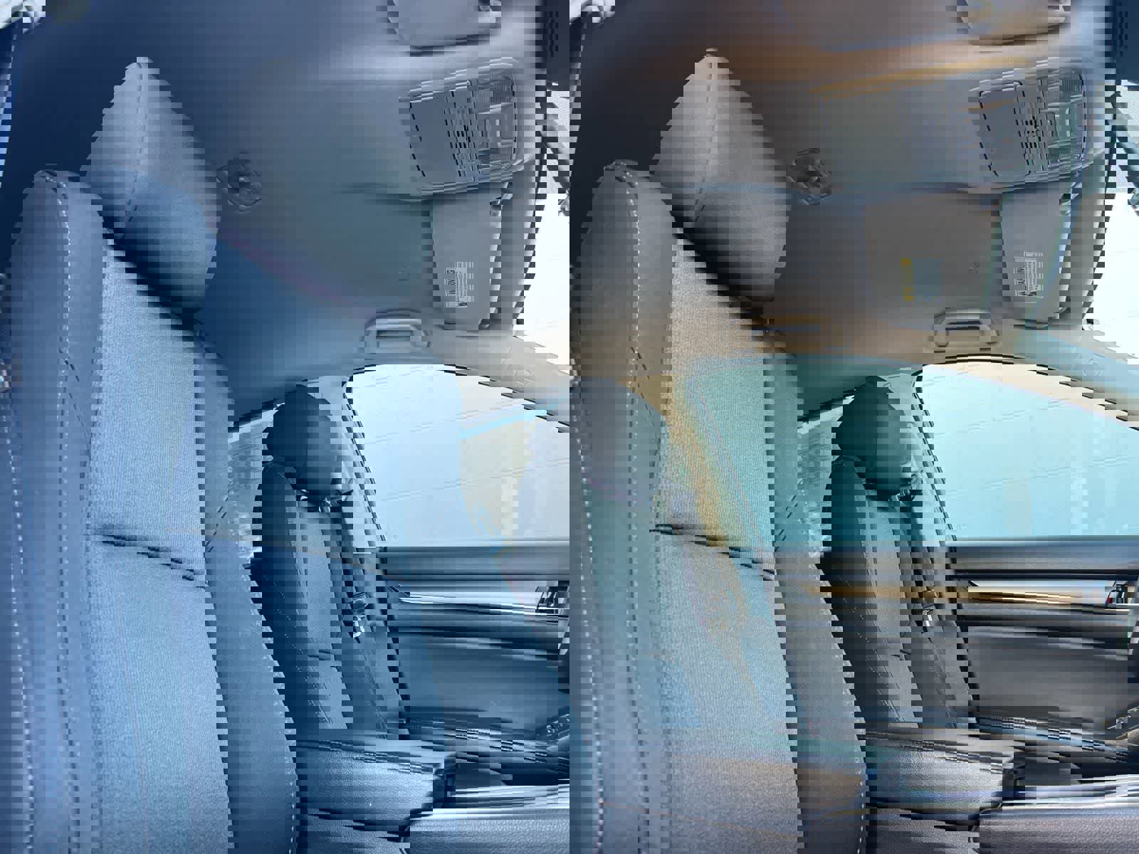 Used 2018 Honda Accord LX image 17