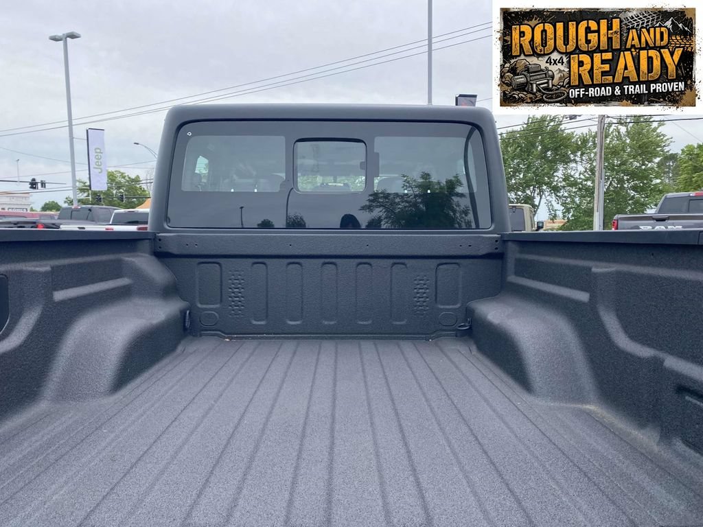 New 2026 Jeep Gladiator Sport AWD/4WD image 8