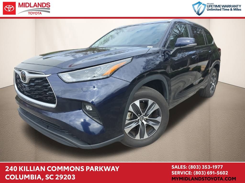 Used 2024 Toyota Highlander XLE