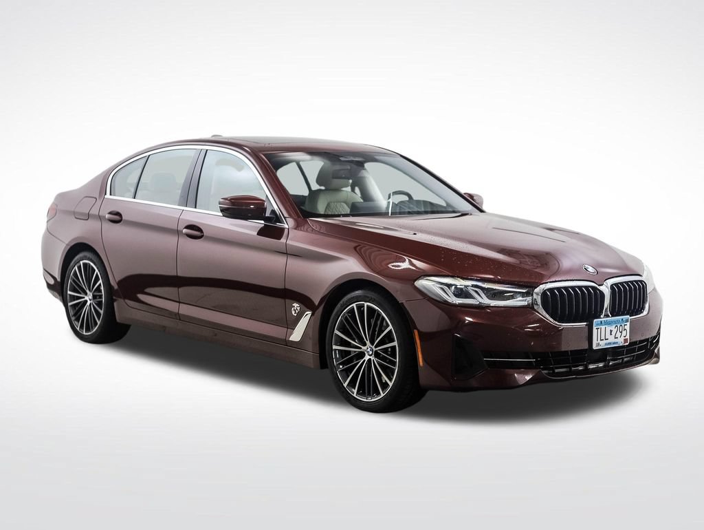 Certified 2023 BMW 530i xDrive AWD/4WD image 7