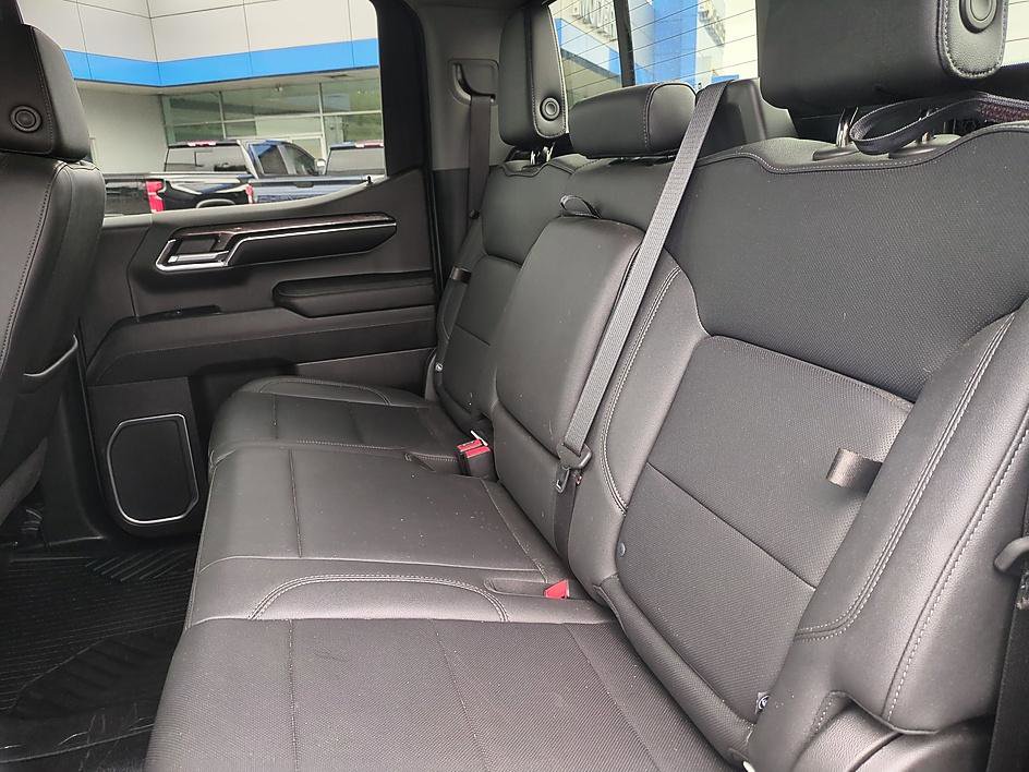 Used 2023 Chevrolet Silverado 1500 LTZ AWD/4WD image 29