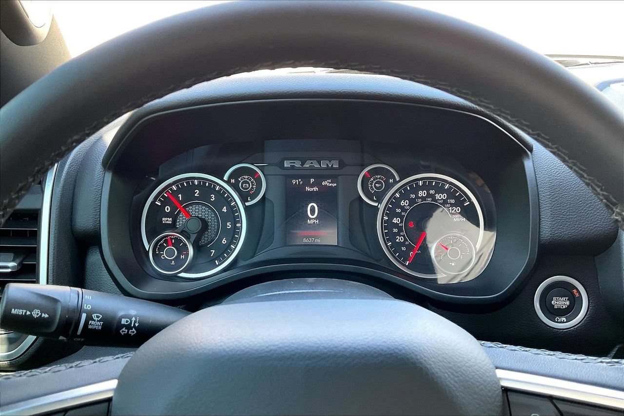 Used 2025 RAM 1500 Big Horn RWD image 10