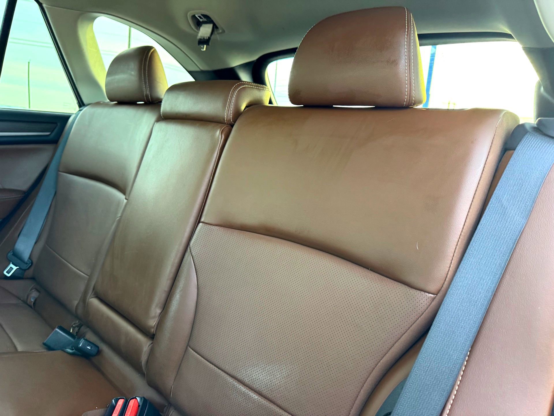 Used 2017 Subaru Outback 3.6R Touring image 19