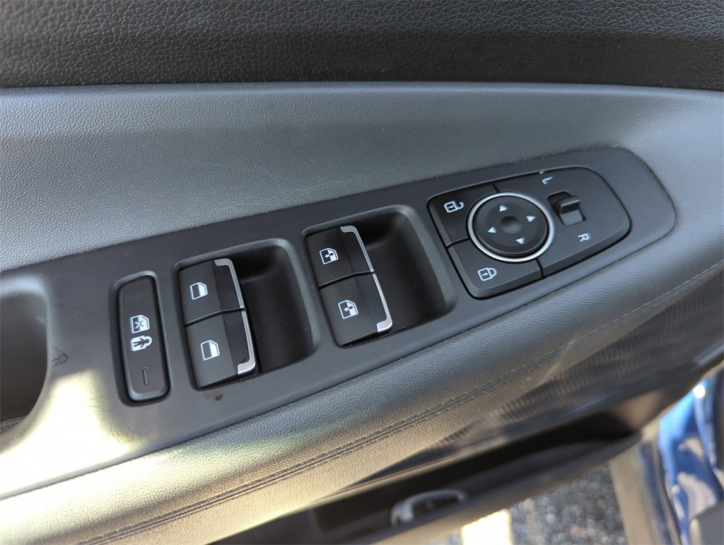 Used 2023 Hyundai Santa Fe SEL image 26