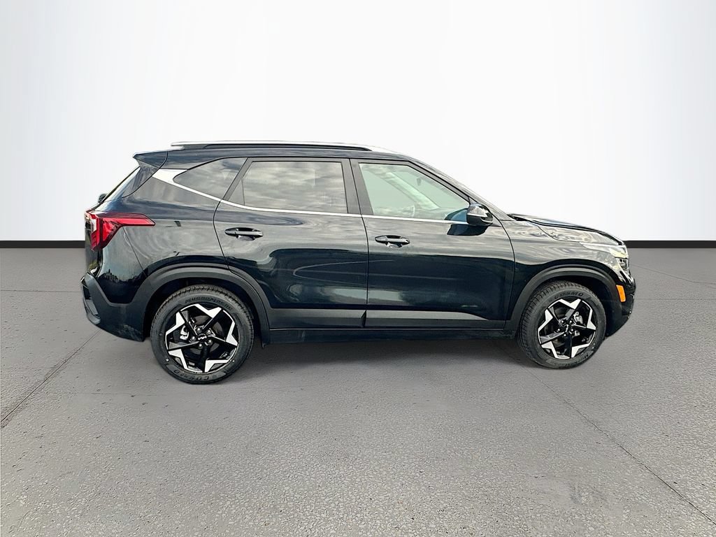 Certified 2024 Kia Seltos EX FWD image 8
