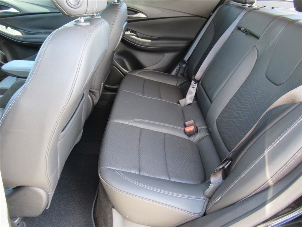 Used 2023 Buick Encore GX Essence w/ Experience Buick Package image 27