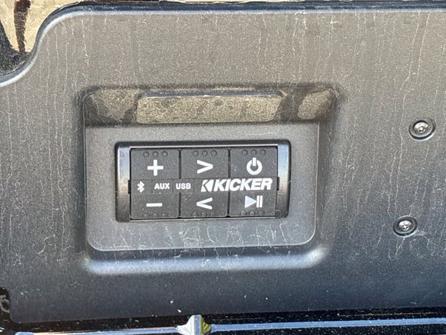 Used 2025 GMC Sierra 1500 AT4X AWD/4WD image 10