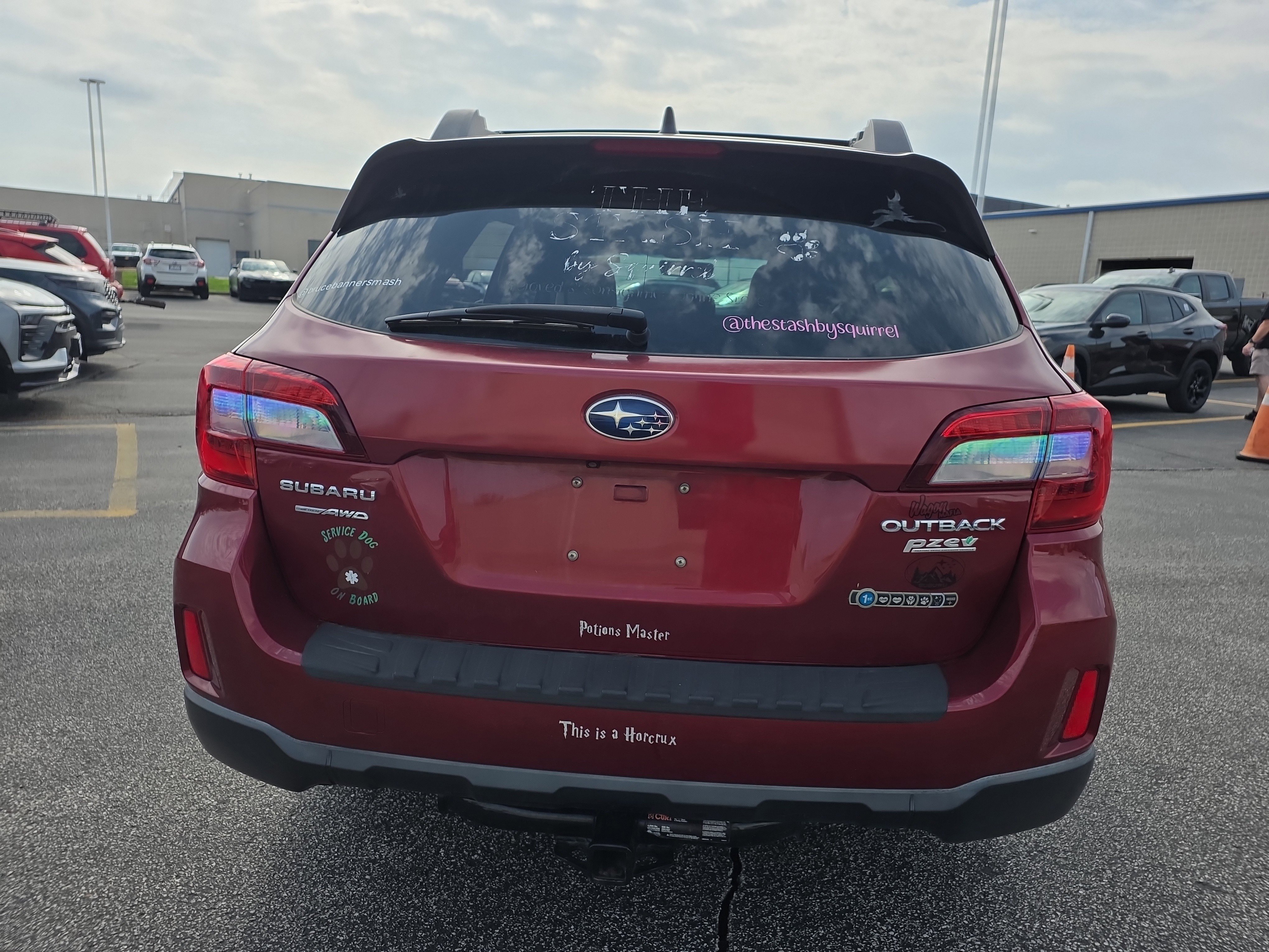 Used 2017 Subaru Outback 2.5i Premium image 4