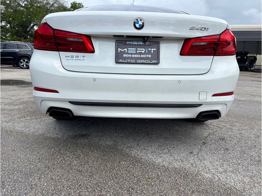 Used 2017 BMW 540i image 17