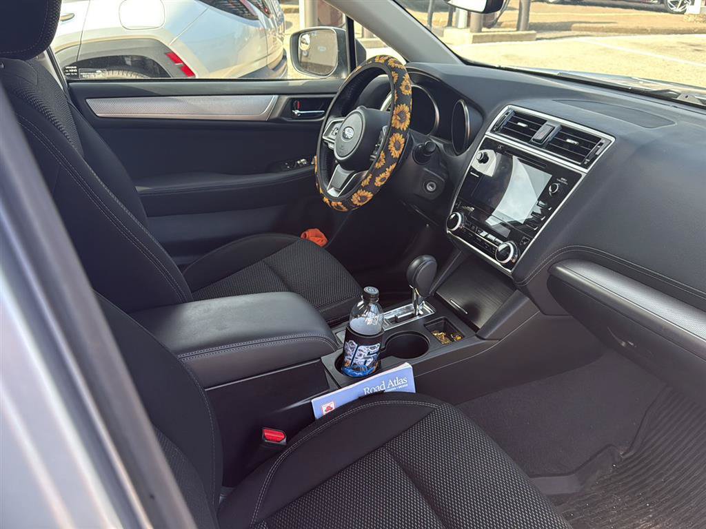 Used 2019 Subaru Outback 2.5i Premium AWD/4WD image 7