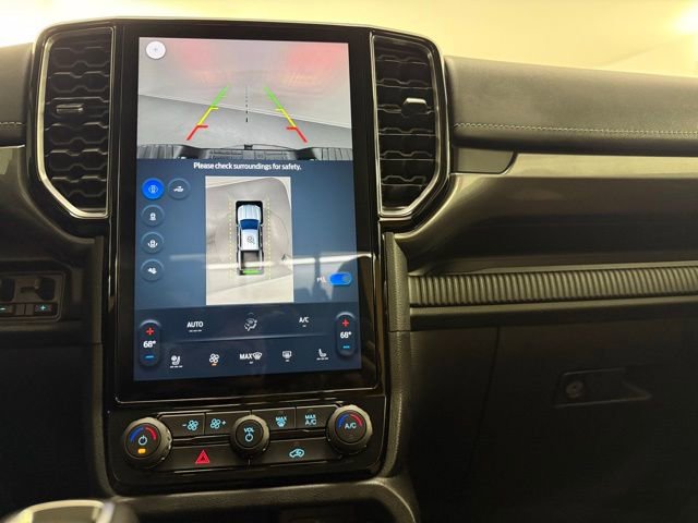 Used 2025 Ford Ranger Lariat w/ FX4 Off-Road Package image 23