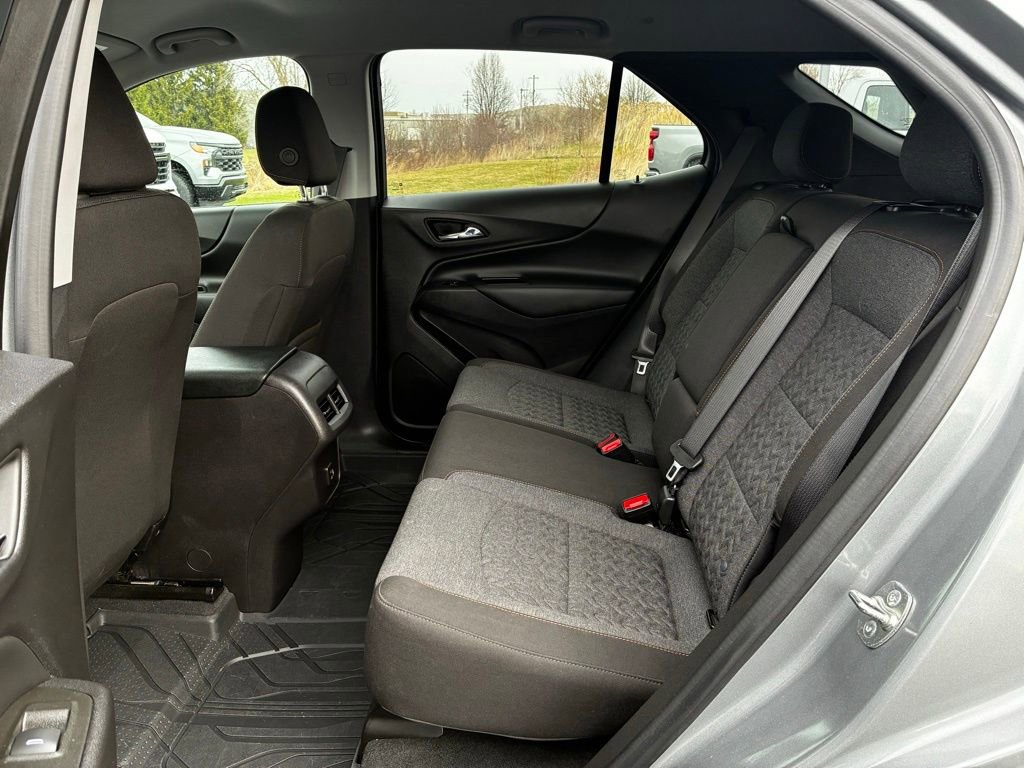 Used 2024 Chevrolet Equinox LT w/ LPO, Floor Liner Package image 35