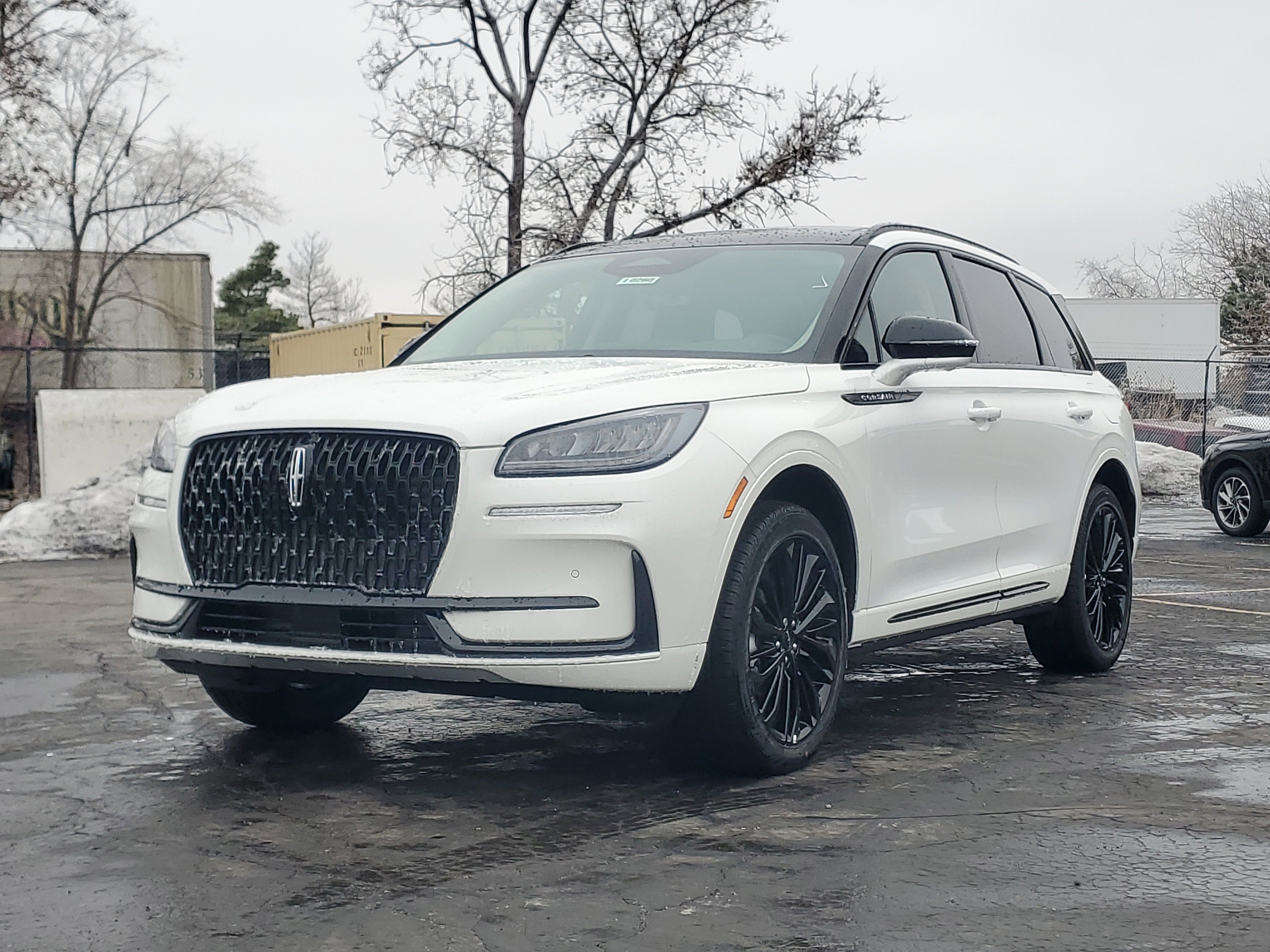 New 2026 Lincoln Corsair Premiere image 2