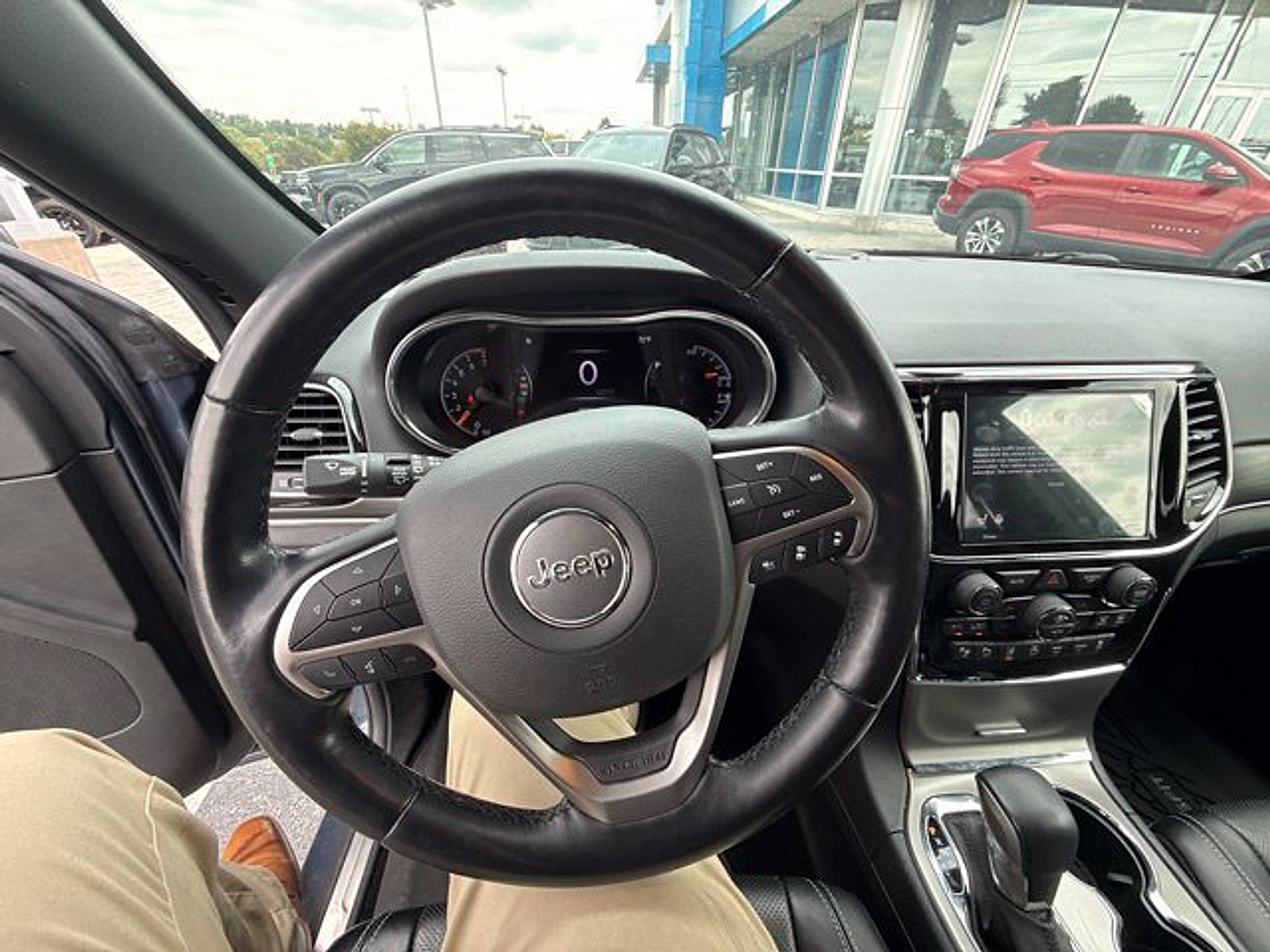 Used 2021 Jeep Grand Cherokee Limited w/ Quick Order Package 28K 80th AWD/4WD image 14