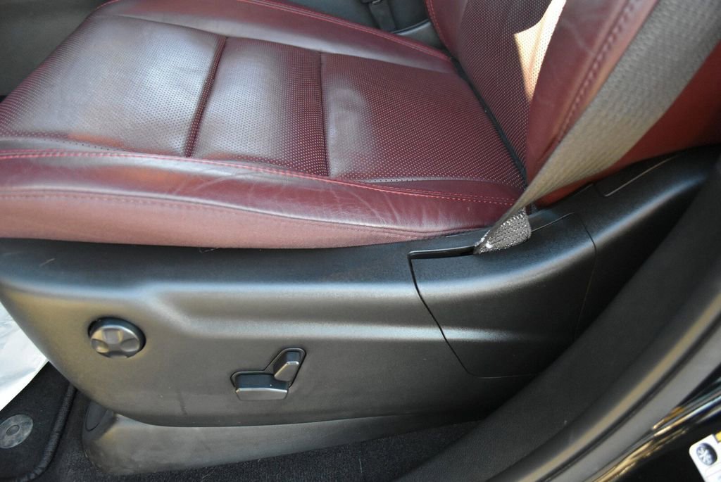 Used 2025 Dodge Durango GT image 15