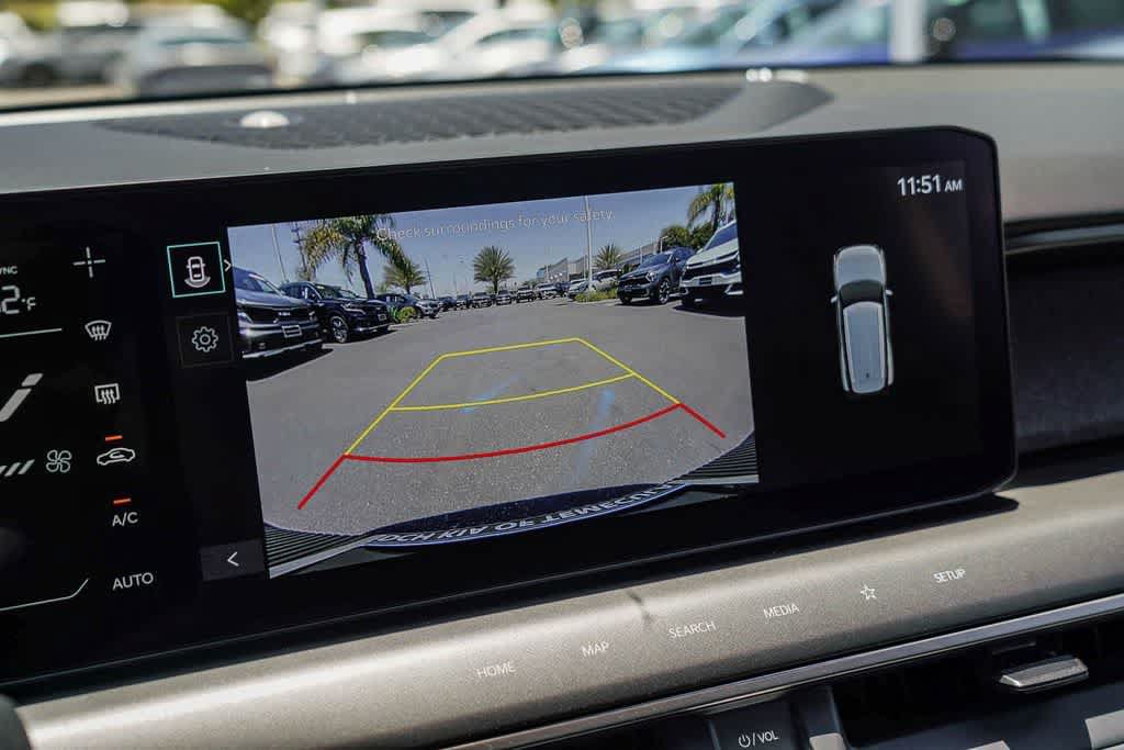 Certified 2024 Kia EV9 Light Long Range RWD image 22
