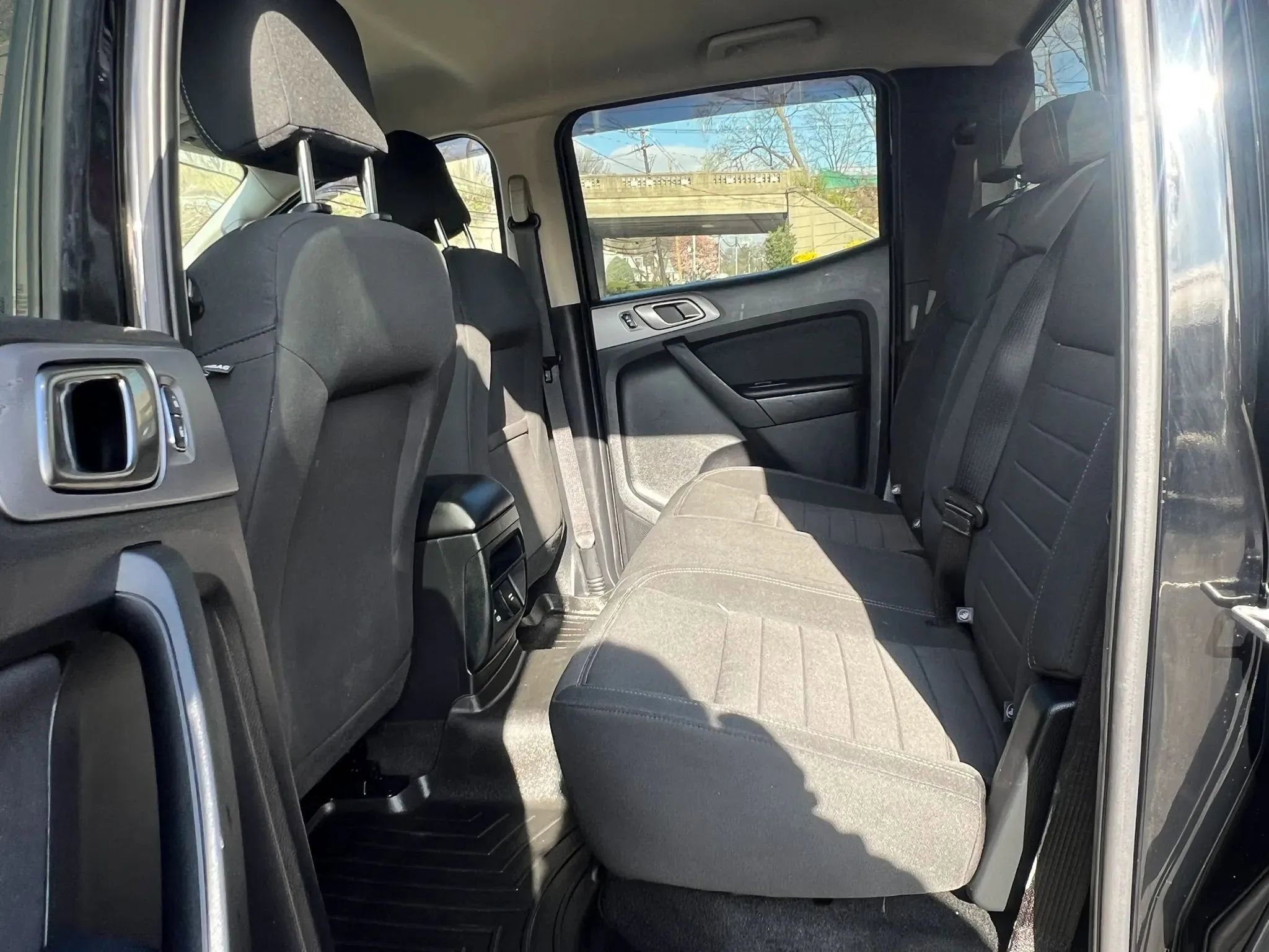 Used 2019 Ford Ranger XLT w/ Equipment Group 302A Luxury AWD/4WD image 27