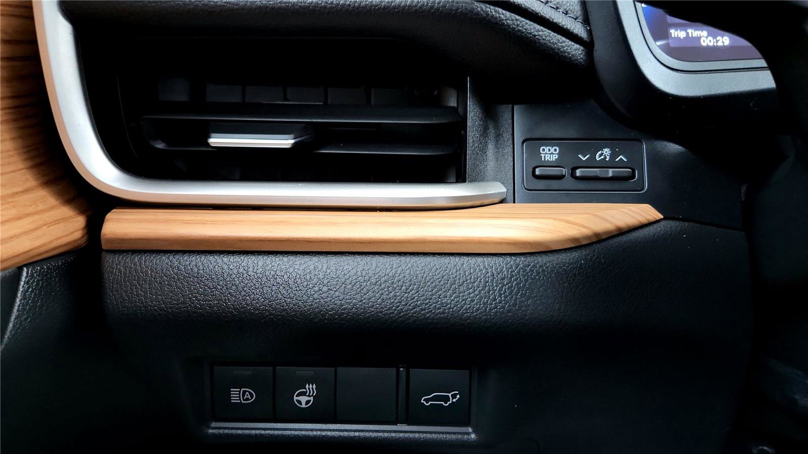 Used 2024 Toyota Grand Highlander Limited image 39