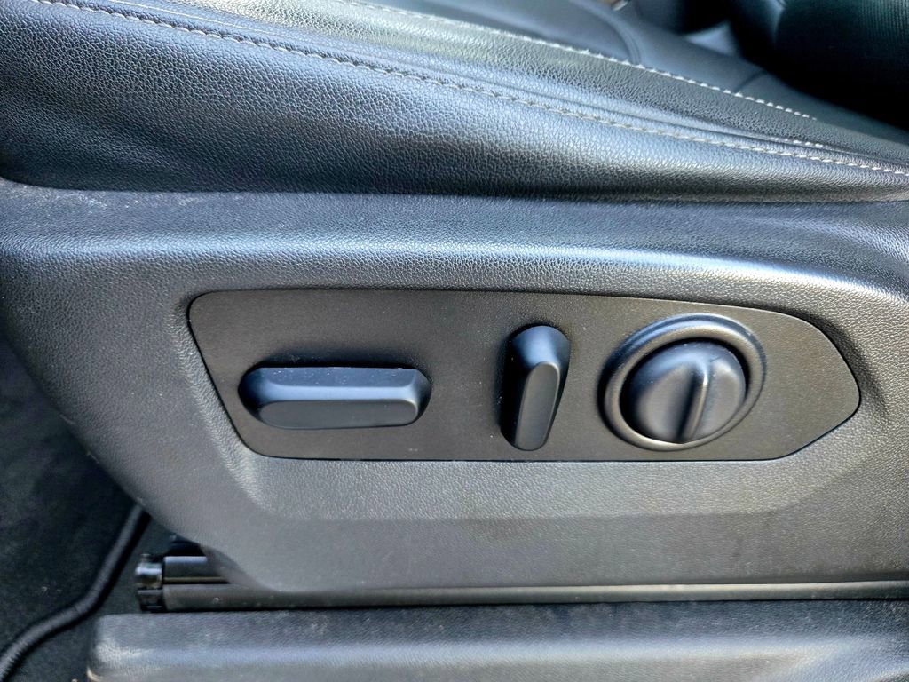 Used 2021 Chevrolet Silverado 1500 LTZ w/ LTZ Premium Texas Edition image 25