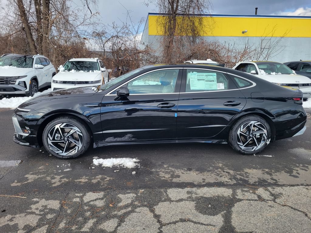 New 2026 Hyundai Sonata SEL FWD image 8