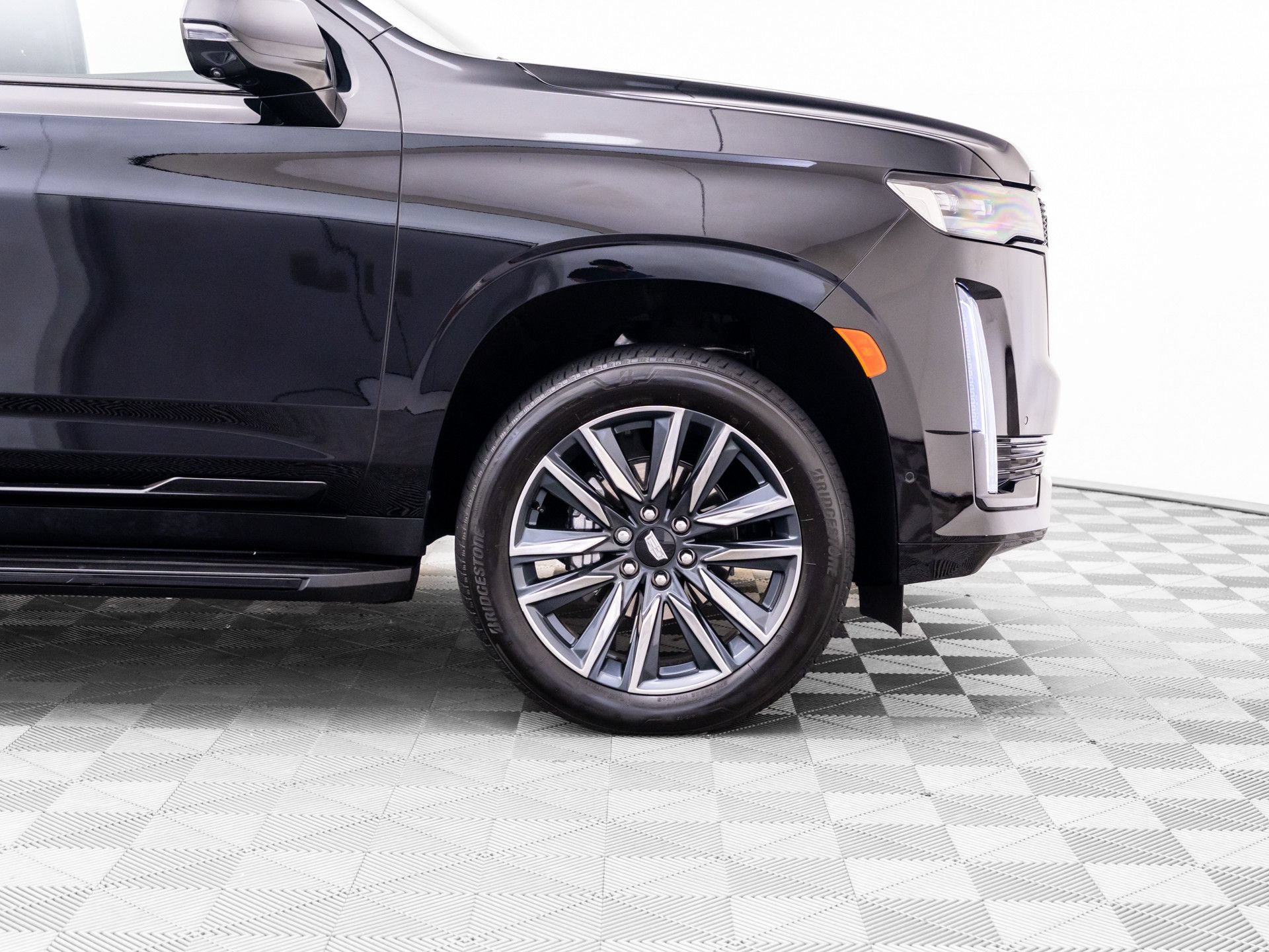 Used 2024 Cadillac Escalade Sport Platinum AWD/4WD image 35